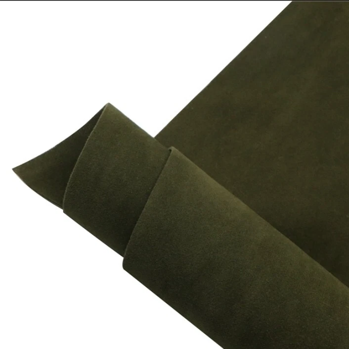 ROLO DE COURO SINTÉTICO VERDE CAMUFLADO ESCURO DUPLA FACE VELUDO 12" x 55" 1077317 - Imagem 1 de 1