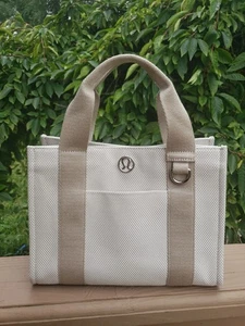 Lululemon Two-Tone Canvas Tote Bag *MINI 4.5L - Mojave Tan/Light Ivory EXC! - Picture 1 of 14