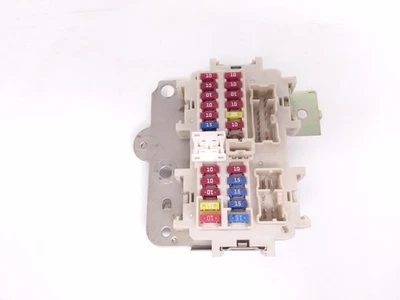 2010-2019 Nissan Frontier S 2.5L 4X2 Cabin Room Inside Fuse Box 24350-9Ba0b *M/T - Image 1 of 4