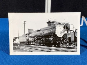 Southern Pacific Railroad MT-2 Steam Locomotive 4385 Vintage Photo - Picture 1 of 3
