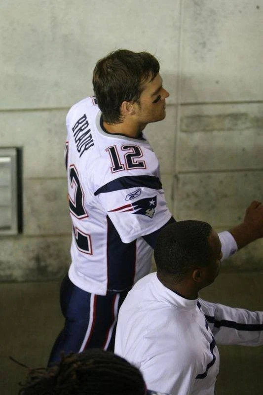 Cincinnati Bengals vs Arizona Cardinals 2 Tickets, Private Row, Aisle  Seats - Image 1 of 4