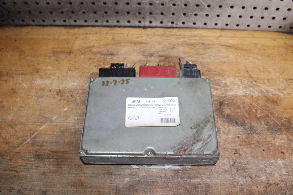 Land Rover Discovery 1996 ECU motor ordenador ERR6759 PCM Foto 1 de 4