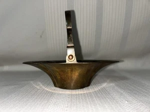 Vintage INTERNATIONAL IMPORTS Brass Basket HANDMADE IN INDIA - Picture 1 of 5