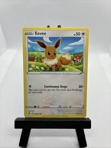 Eevee 205/264 Swsh08: Fusion Strike Regular - Picture 1 of 2