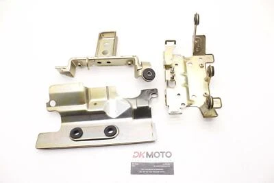 93 YAMAHA GTS1000A OEM REAR BACK TAIL LIGHT TANK MOUNT BRACKET R7.BX35 - Image 1 of 4