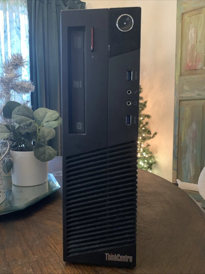 Computadora Thinkcentre Hogar u Oficina NO VIENE CON MONOTOR. Foto 1 de 4