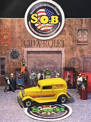 Camión Ford Delivery 1932 Hot Wheels Blackwalls panel amarillo usado excelente estado Foto 1 de 4