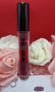 Makeup Obsession Kiss Of Death Liquid Lipstick - Werewolf - Picture 1 of 2