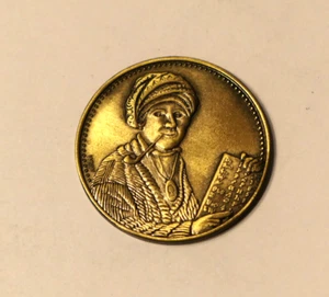 Sequoyah-Cherokee Coin 1760-1843 Creator of the Cherokee Alphabet - Picture 1 of 3
