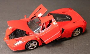 Ferrari Enzo Working Butterfly Doors Maisto Supercar Collection 1/24 Diecast - Bild 1 von 9