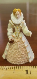 Vintage Franklin Mint Ladies of Fashion figurine porcelain Catherine C. 1585 - Picture 1 of 6