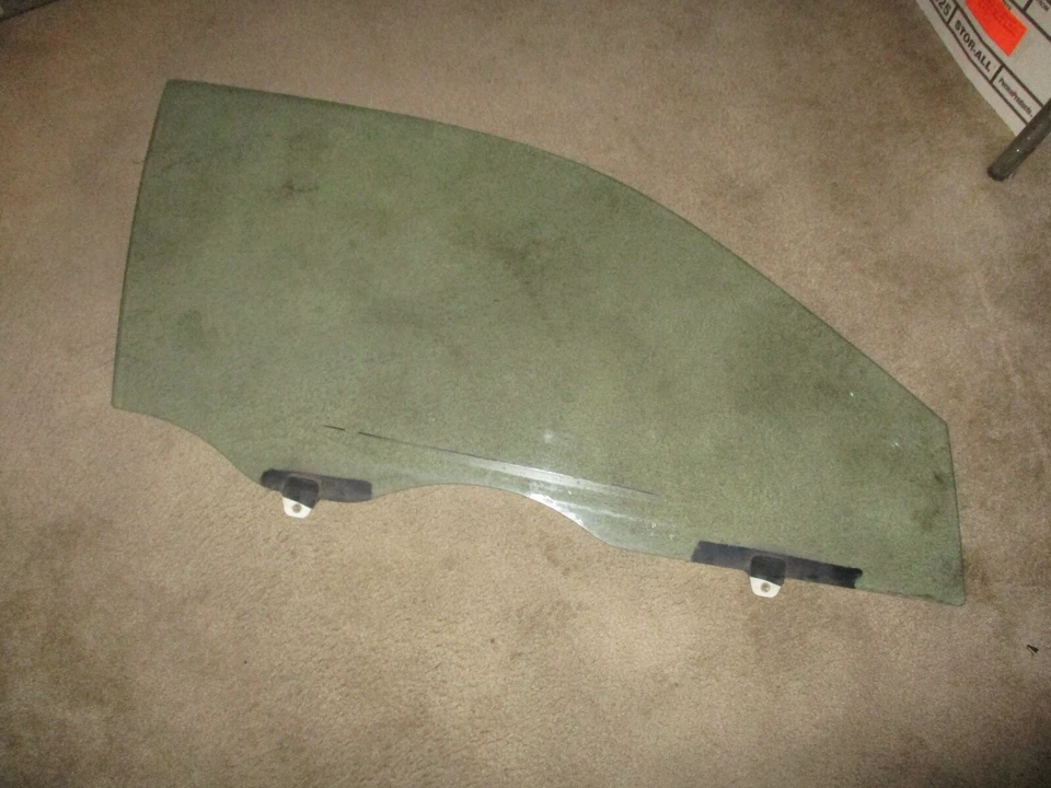 OEM 1992-1995 HONDA CIVIC 2 PUERTAS CUPÉ HATCHBACK PUERTA DELANTERA DERECHA VIDRIO  Foto 1 de 1