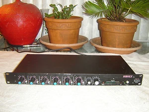 Ashly MM106, Six Channel Microphone Mixer, Vintage Rack - Picture 1 of 12