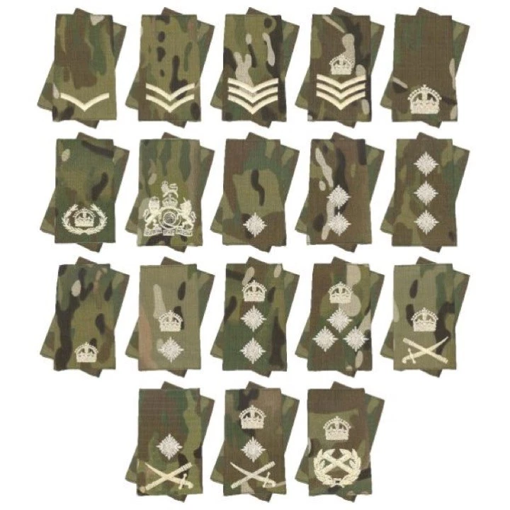 PAIR OF MTP CAMO RANK SLIDES EPAULETTES IVORY THREAD BRITISH ARMY ALL RANKS KING - Image 1 of 1