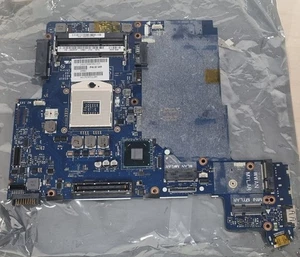 Carte mère Dell Latitude E6420 Intel OX8R3Y réf00229 - Photo 1/3