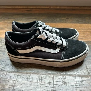 Vans Old Skool Low Top Black White Youth Size 3.5 Sneakers - Picture 1 of 7