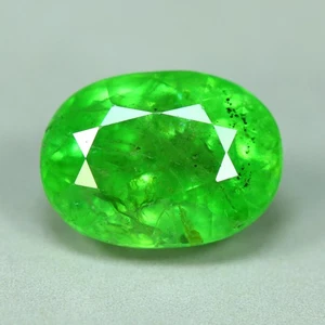 2.23 Cts_Unique Gemstone_100 % Natural Unheated Tsavorite Green Garnet_Kenya - Imagen 1 de 3