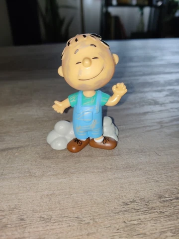 Peanuts Charlie Brown Pig Pen With Dirt 3" PVC Figure Toy Cake Topper Just Play Cover
