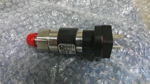 New UNITED ELECTRIC 10-F10 M511 CC2 Pressure Switch - Picture 1 of 5