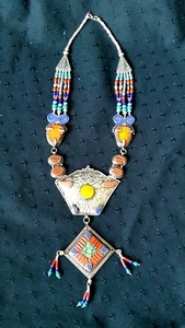 NEPALESE YELLOW & RED CORAL TURQUOISE LAPIS LAZULI 925 SILVER PLATED NECKLACE - Picture 1 of 1