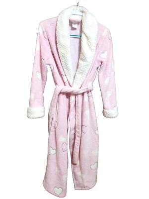 ROUPÃO DE PELÚCIA LÃ SHERPA CORAÇÕES ROSA DOS NAMORADOS TAMANHO TESOUROS SECRETOS MUITO MACIO - Imagem 1 de 4