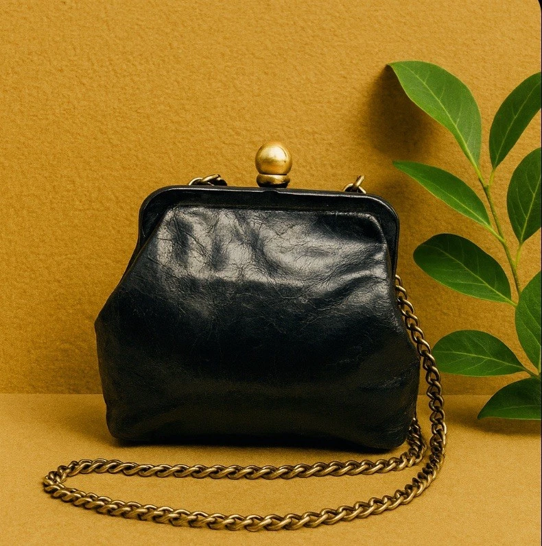 Bolso Bandolera HOBO International Negro Cuero Envejecido Kisslock De Colección Foto 1 de 4