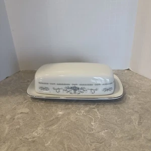 Vintage WADE "Diane" Fine Porcelain China Japan Covered BUTTER DISH *2-Pcs* - Picture 1 of 3