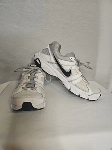 NEW Mens Size 11 Nike Downshifter 5 White Gray Black Swoosh Running Shoe  - Picture 1 of 11