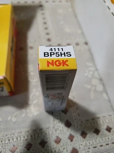 Ngk 4111/bp5hs Spark Plug - Foto 1 di 2