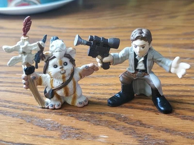 Figura de acción Star Wars Galactic Heroes Han Solo y Logray paquete de 2 b13 Foto 1 de 3