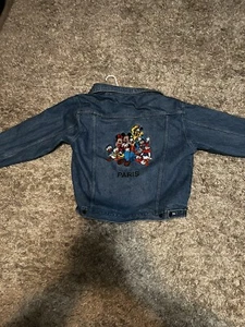 Disney Store Vintage 90’s Mickey Mouse & Friends Embroidered Men Denim Jacket - Picture 1 of 5