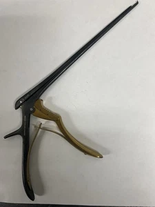 Medtronic V. Mueller Boss chirurgisch orthopädisch 1 mm 8 Zoll 40 Grad Ronguer - Bild 1 von 4