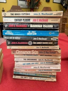 John D. MacDonald Paperback Books: 16 Issues - Picture 1 of 1