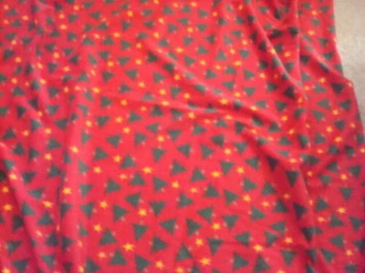 Tela de franela para árbol de Navidad de JoAnn Fabrics 65"" x 98"" Foto 1 de 2