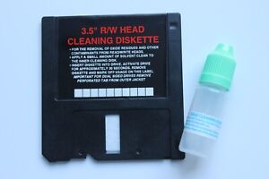 New & Unused - 3.5" Disk Drive Cleaner / Floppy Disc Head Cleaning Kit