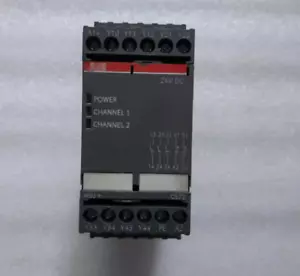 Relé 1SAR501032R0003 1 pieza seguridad C572 - Imagen 1 de 1