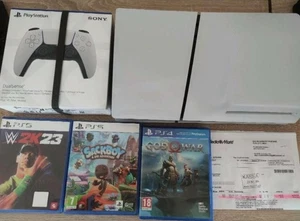 PlayStation 5 Slim Disc NEW + Controller + 3 Games + 3-Year Warranty - Picture 1 of 2