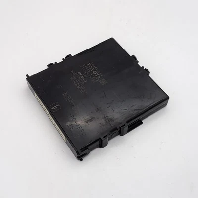 2017 2018 Toyota Prius Keyless Entry Smart Key Control Module 89990-47270 - Image 1 of 4