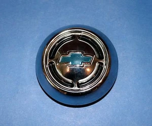 Chevrolet Chevy 1951 lote antiguo volante bocina botón pitido GM # 757804 nuevo - Imagen 1 de 3