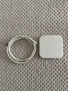 Courant Catch:1 Essentials - Belgian Linen Wireless Charging Pad - Qi-Certified - Zdjęcie 1 z 4