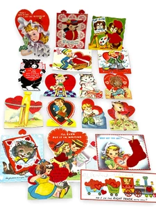Cute Lot of 18 Vintage Valentines Day Cards Various Makers - Picture 1 of 14
