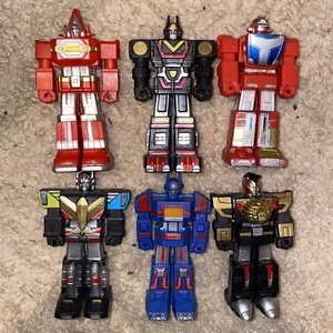 VINTAGE SUPER CHARIOTEER POWER RANGERS ROBO MINI MEGAZORD FIGURE 4"" RARE SENTAI - Foto 1 di 6