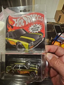 HOT WHEELS 2017 COLLECTOR EDITION DATSUN BLUEBIRD 510 MAIL-IN SEALED W/PROTECTOR - Picture 1 of 6