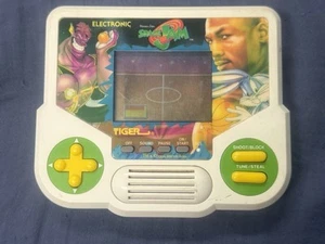 Space Jam Tiger Handheld Electronic LCD Game 1995 Michael Jordan Working Used - Picture 1 of 6