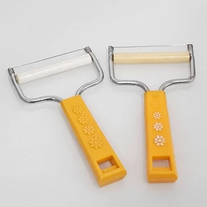 Juego de rebanadora de queso vintage margaritas amarillas 6"/2 Tasco retro mod granja - Imagen 1 de 10