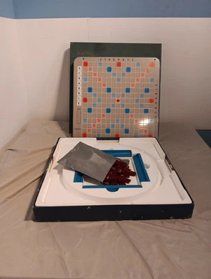 Scrabble Deluxe Edition Vintage Spin Game Board Selchow Righter 1977 COMPLETE - Image 1 of 4