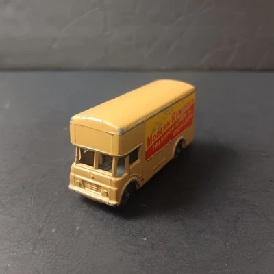 Budgie Models No. Furgoneta de mudanza moderna clásica 58 Pantechnicon Foto 1 de 4