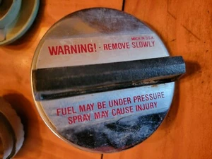 VINTAGE CHROME GAS CAP 3 1/4" replacement part  - Picture 1 of 3