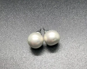White Pearl Earrings Stud Costume Jewelry  - Picture 1 of 6