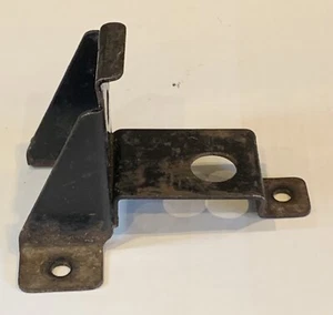 Soporte conector de botella Toyota Land Cruiser fabricante de equipos originales de fábrica FJ40 BJ40 FJ45 BJ45 - Imagen 1 de 9